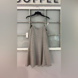 Geometric Patterned Dress - Black and White